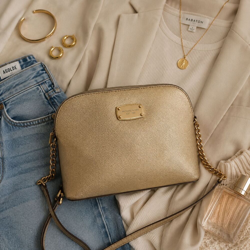 Michael Kors Cindy Dome Crossbody Pale Gold Saffiano Leather Bag Metallic